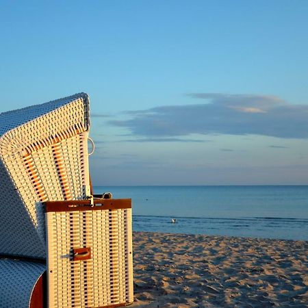 Strandvilla Waldhaus บอลเทินฮาเกิน ภายนอก รูปภาพ